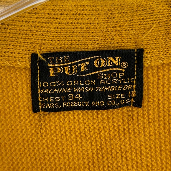 Vintage The Pit On Shop Yellow Knit Vest Sweater Vest - Picture 8 of 8